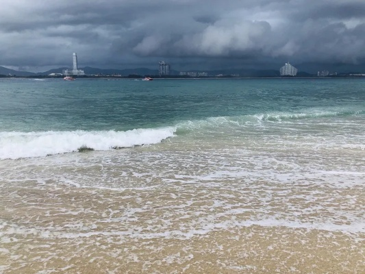 三亚未来15天有台风吗(三亚显示一直下雨 能去玩吗) 三亚未来15天有台风吗(三亚显示一直下雨 能去玩吗)
